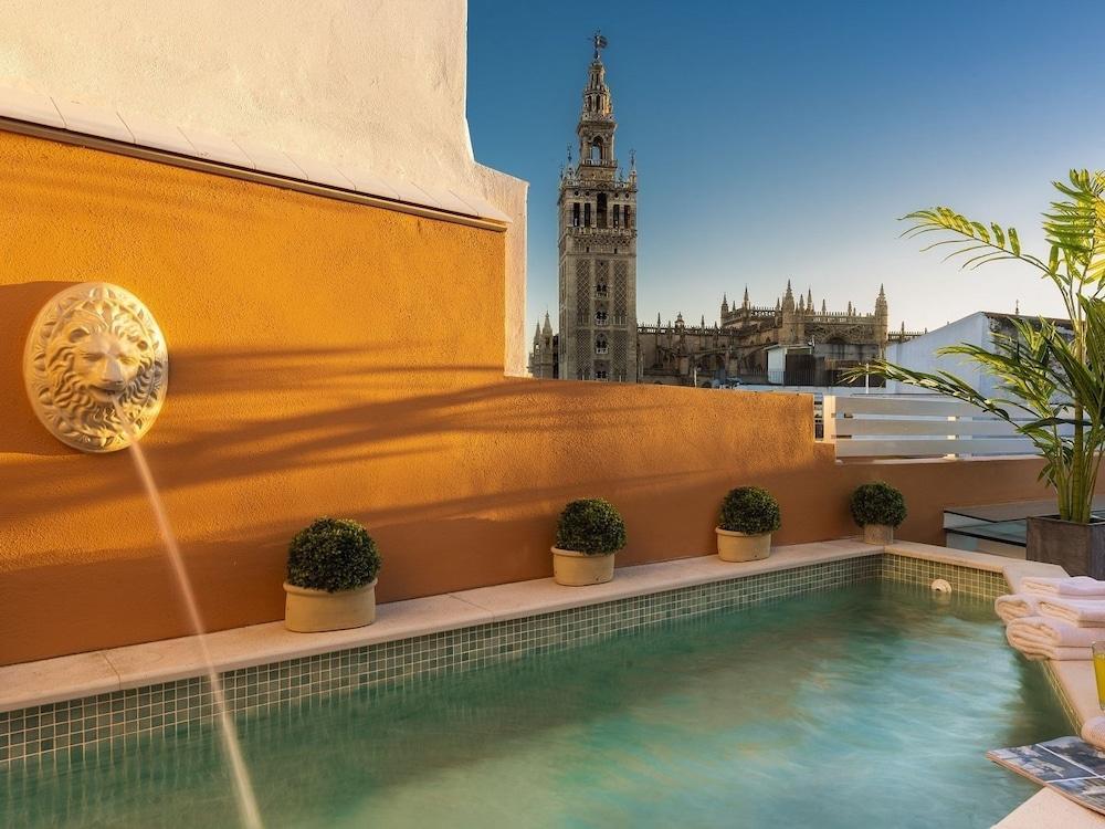 Placentines 5 Seville Exterior photo